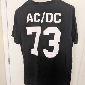 H&M BLACK T SHIRT SIZE X LARGE
